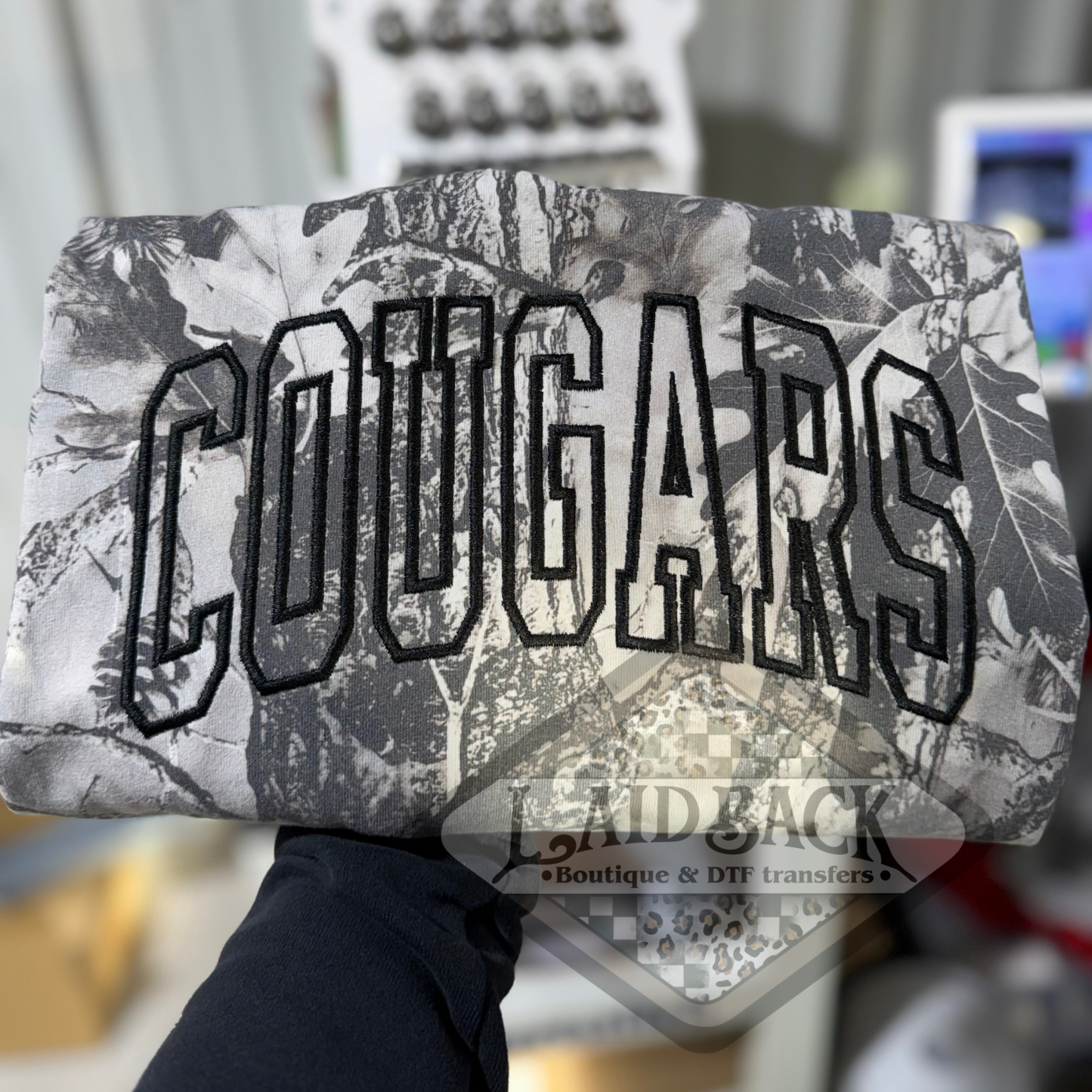 Embroidered COUGARS camo tee